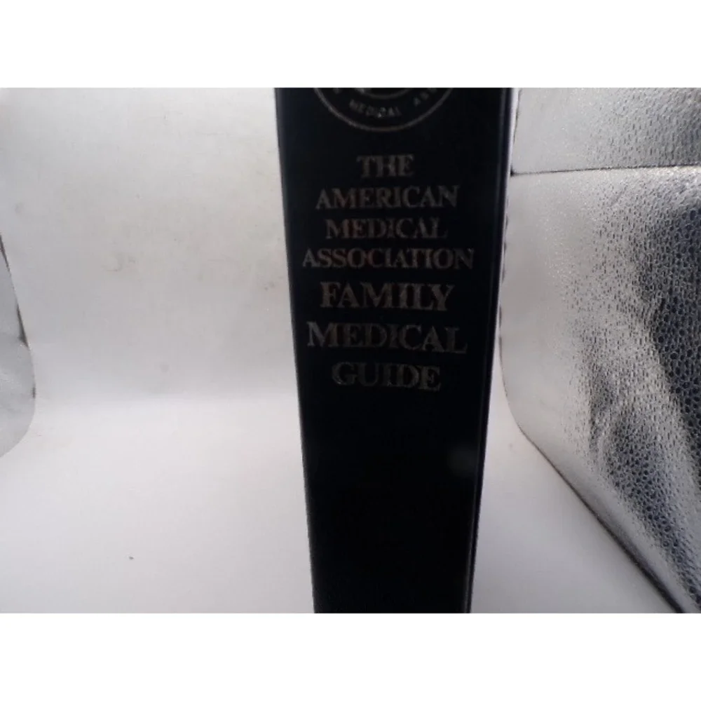 The American Medical Association Family Medical Guide 1982 Hardcover AMA Referen